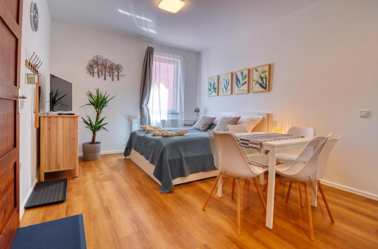 Barka Apartman Эгер Экстерьер фото